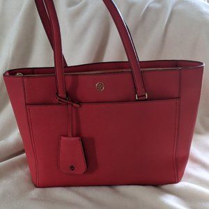 Tory Burch Robinson Shoulder Bag